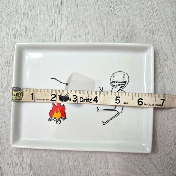 NOT FOR SALE Crate & Barrel OLIVER Ceramic Appetizer Snack Plates Set of 6 - Picture 3 of 7